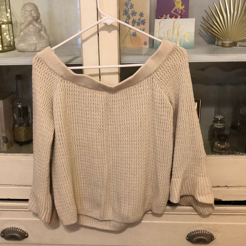 Abercrombie & Fitch off the shoulder sweater